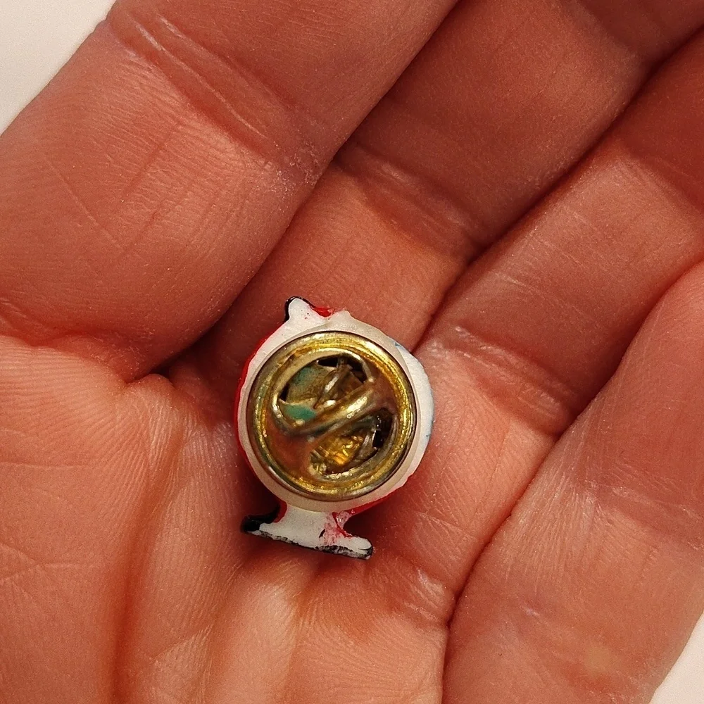 Globe brooch lapel pin enamel painted vintage